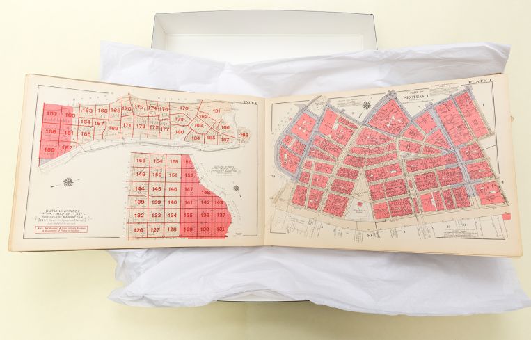 A page from the 1934 Manhattan Land Book, published by G.W. Bromley and Company.