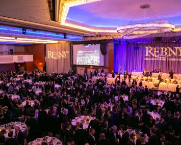 Roughly 2000 attendees pack the ballroom of the Midtown Hilton at the 2019 REBNY Banquet.